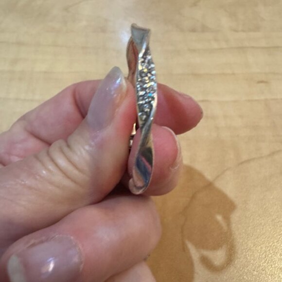 Brighton Earrings and Tin Bundle - Picture 6 of 6